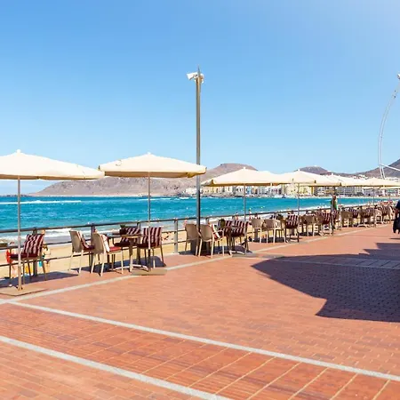 Las Canteras Apartamento En El Centro De La Ciudad By Alterhome شقة
